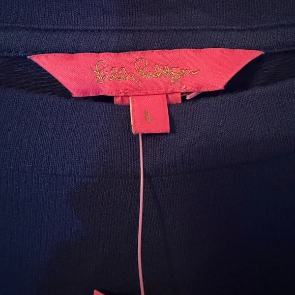 NWT Lilly Pulitzer Rami Long Sleeve Shirt– Navy Wild Heart Chenille Large💗 - Picture 3 of 13